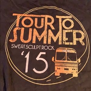 Pound fit tour tee NEW